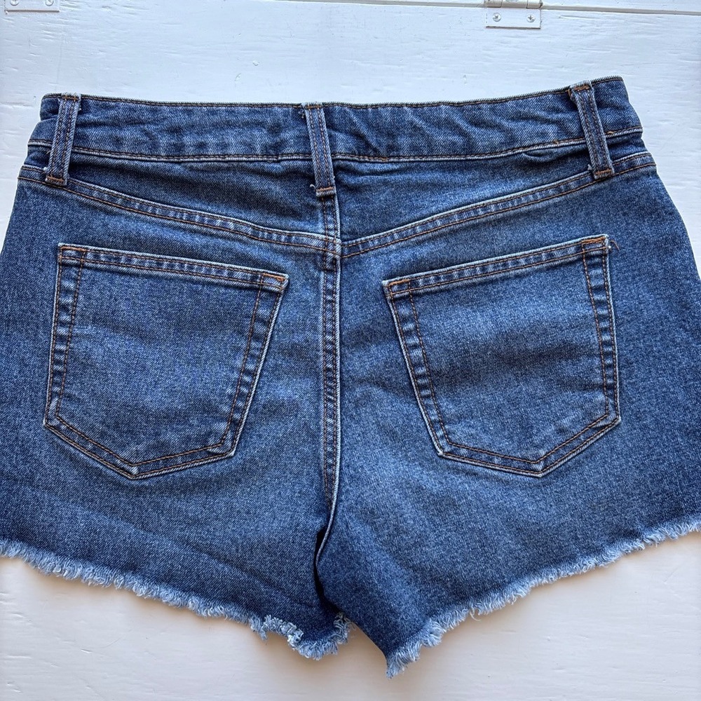 No Boundaries Women 8 Denim Short Bundle 2pk Blue Raw Hem Light Dark Wash Summer - Picture 3 of 12